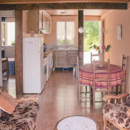 Two-bedroom Holiday In Salies-de-bearn Дом отдыха Сали-де-Беарн