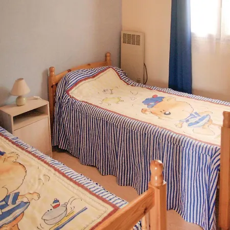 Дом отдыха Two-bedroom Holiday In Salies-de-bearn *