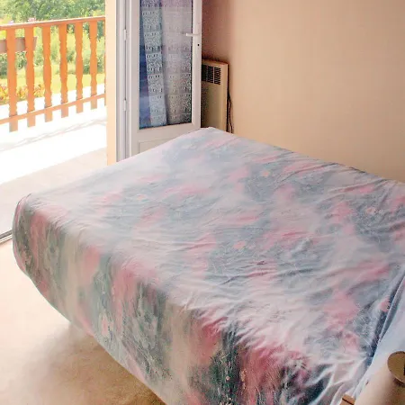 Two-bedroom Holiday In Salies-de-bearn Дом отдыха *