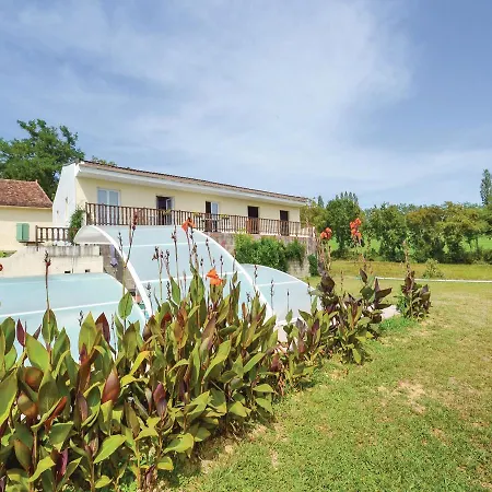 Дом отдыха Two-bedroom Holiday In Salies-de-bearn *